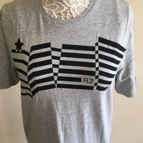 Gray flag t-shirt - Picture 2 of 5